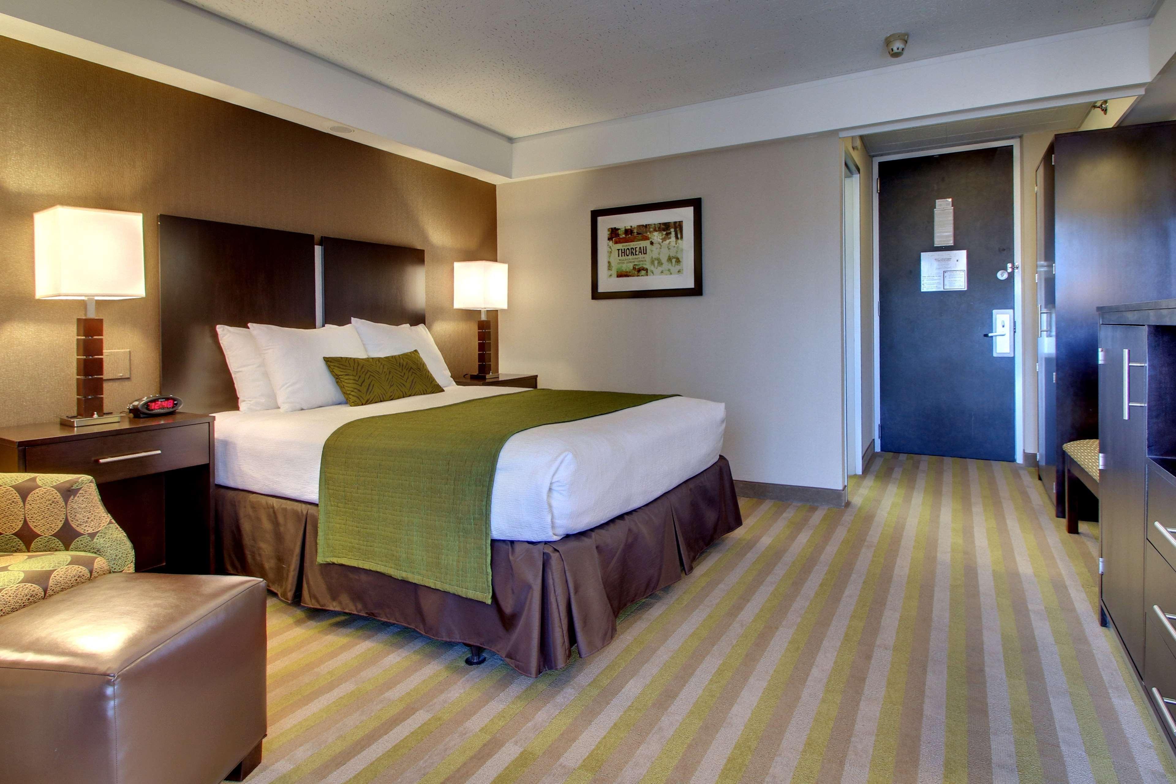 Historic Concord Suites Extérieur photo