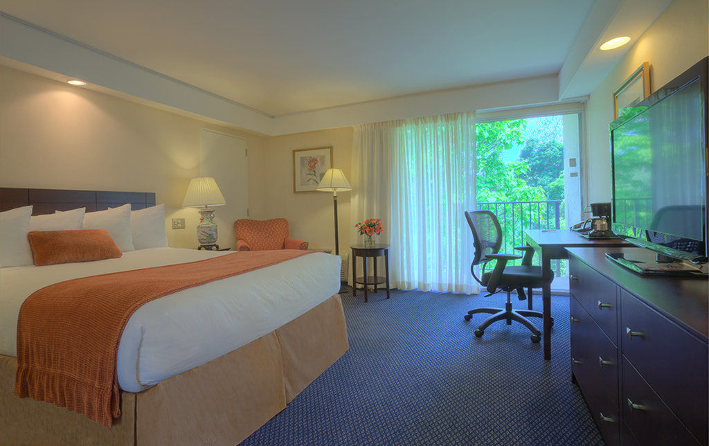 Historic Concord Suites Extérieur photo